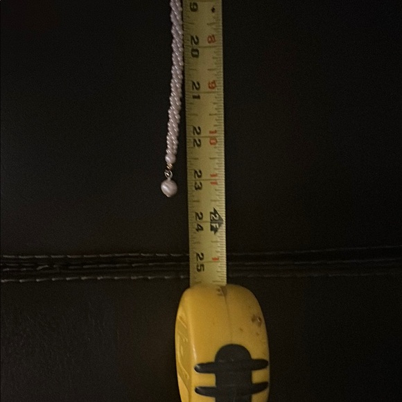 White Rope Chain Necklace with Twisted Pattern - Picture 4 of 4